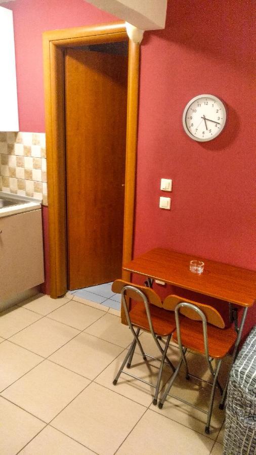 Alexandros Inn 塞萨洛尼基 外观 照片